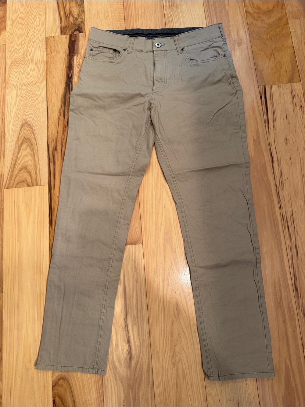 Men's Slim Fit Khaki Chinos - Tan